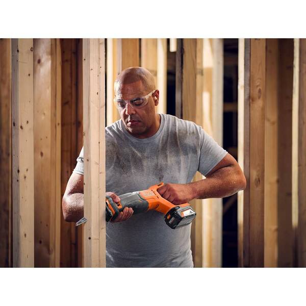 18V Cordless 8-Tool Combo Kit with (3) Batteries. Charger. and Bag with 18V Spotlight