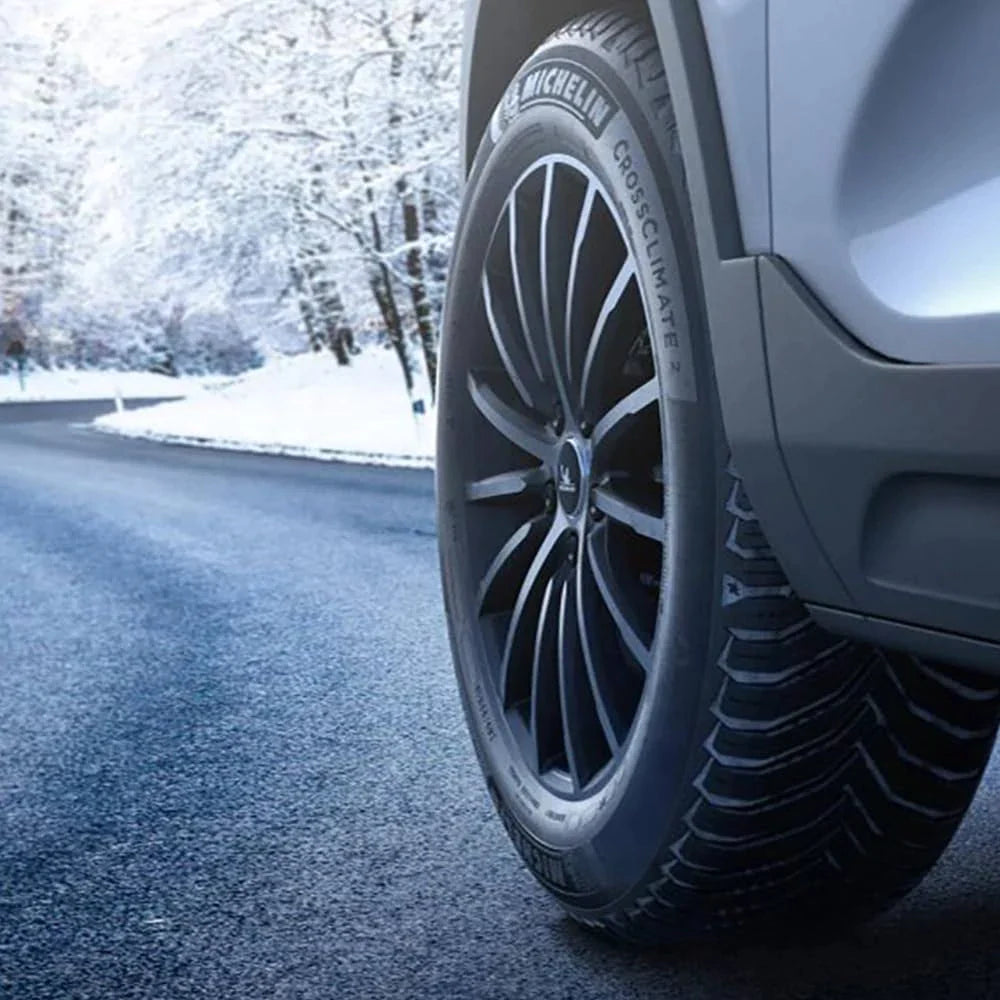 Michelin CrossClimate2 - 215/60R16 95V Tire - MadeInUSA