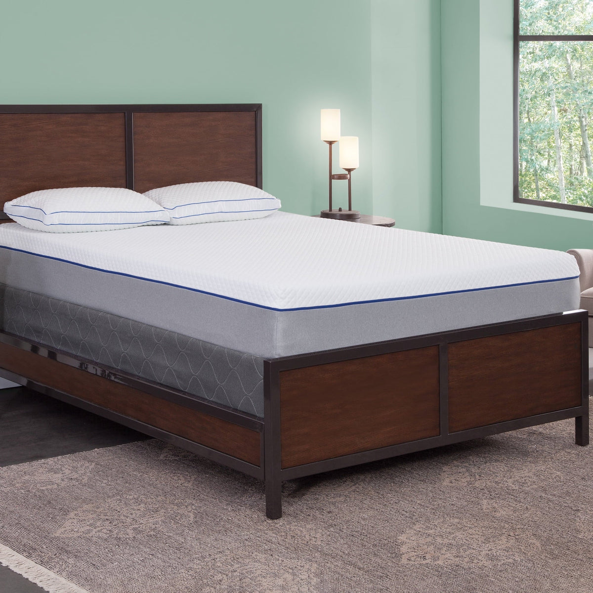 Style Premium Selection 10 Memory Foam Mattress. Queen. with 2 Queen Pillows