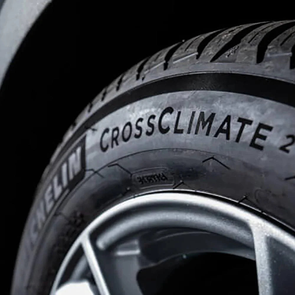 Michelin CrossClimate2 - 215/60R16 95V Tire - MadeInUSA