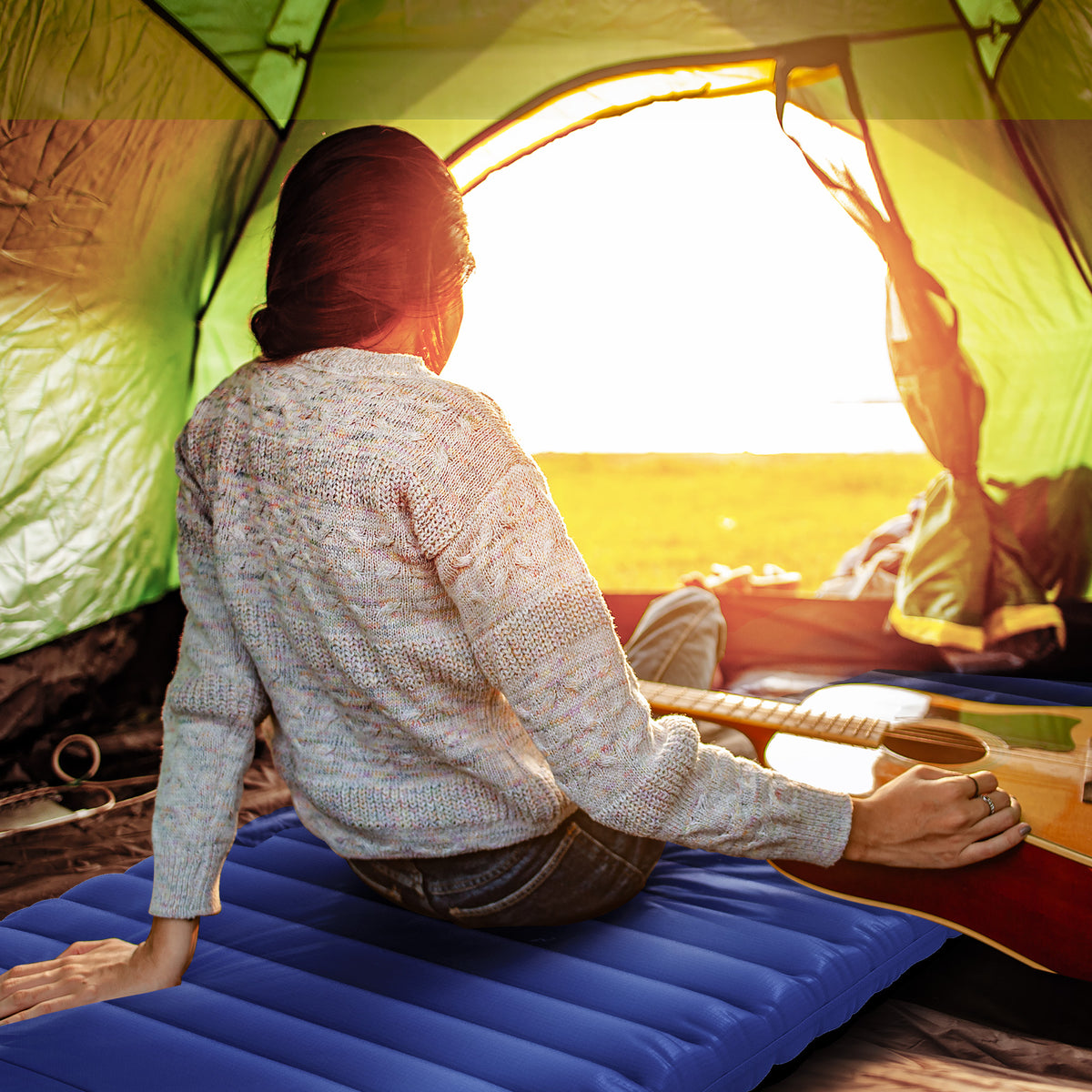 Outsunny Camping-Luftmatratze, inkl. Pumpe, schnell aufblasbar, robust, 195x70x10cm, Blau