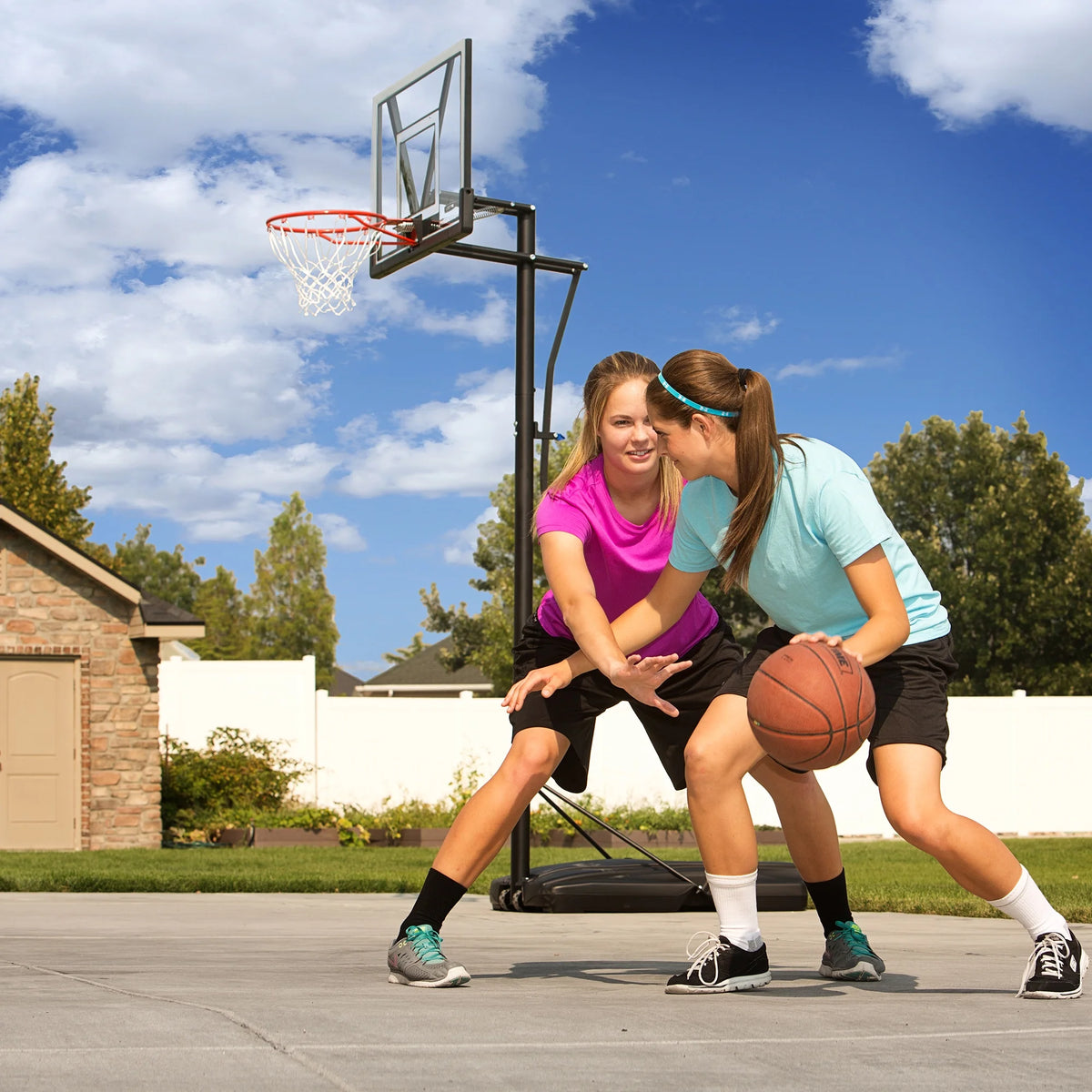 Lifetime 48 - Inch Shatterproof Portable Basketball Hoop with Strong Arm Adjustment & Slam - It Rim - Model 90585 - Outdoor Play