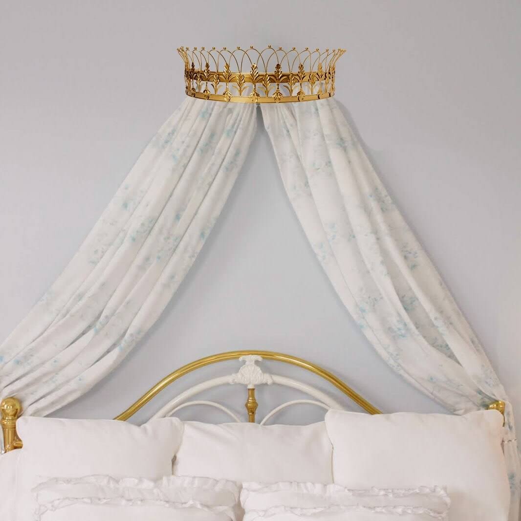 Gold Decorative Metal Curtain or Canopy Crown