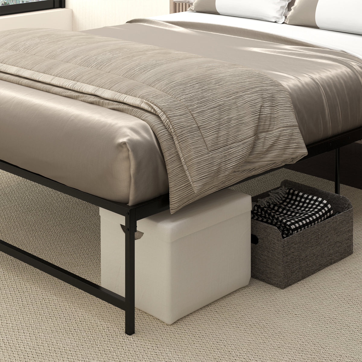 HOMCOM Bettgestell Doppelbett 140 x 190 cm, Doppelbett für 2 Personen aus Stahl, Höhe 31 cm mit Stauraum, Lattenrost, schwarz