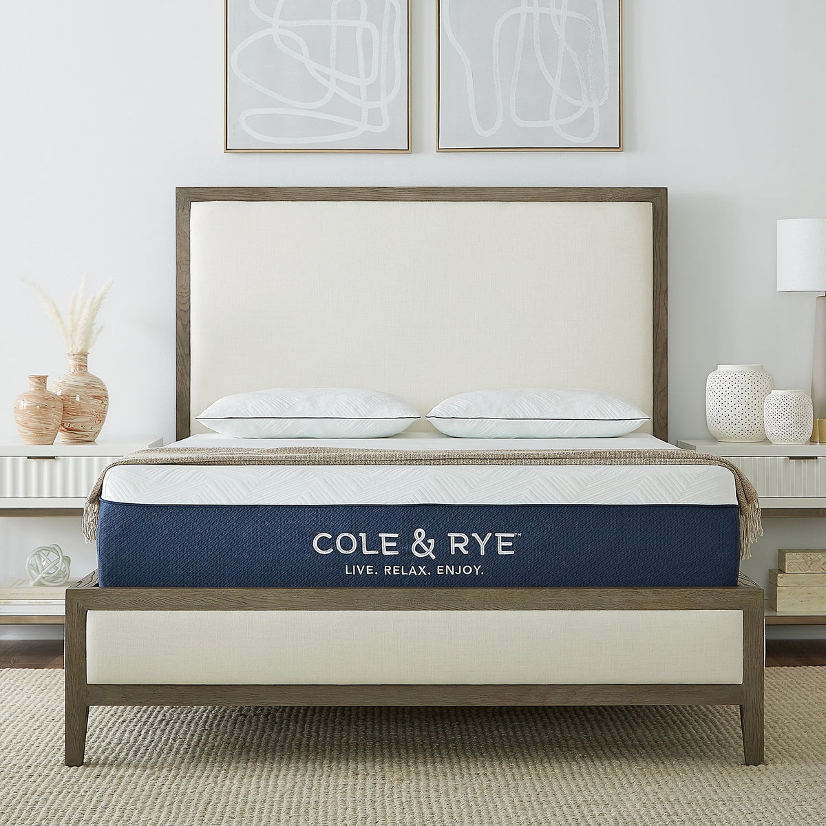 & Rye ArticSky 12 Medium Firm Gel Memory Foam Mattress with BONUS Pillows. King