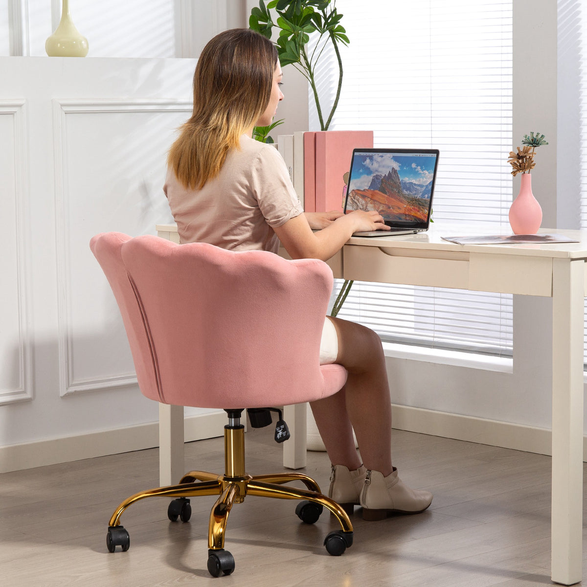 HOMCOM Bürostuhl aus Samt, Friseurstuhl mit Petal-Dossier, höhenverstellbar, 69 x 64 x 80-90 cm, rosa
