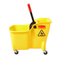Rubbermaid Tandem Bucket- 31 Quart