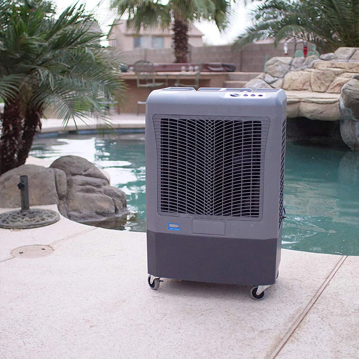 Hessaire MC37M Indoor/Outdoor Portable 950 Sq Ft Evaporative Air Cooler