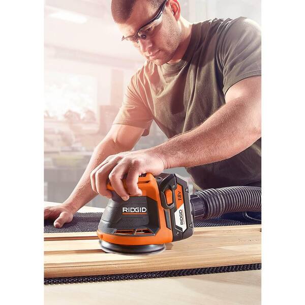18V Cordless 8-Tool Combo Kit with (3) Batteries. Charger. and Bag with 18V Spotlight